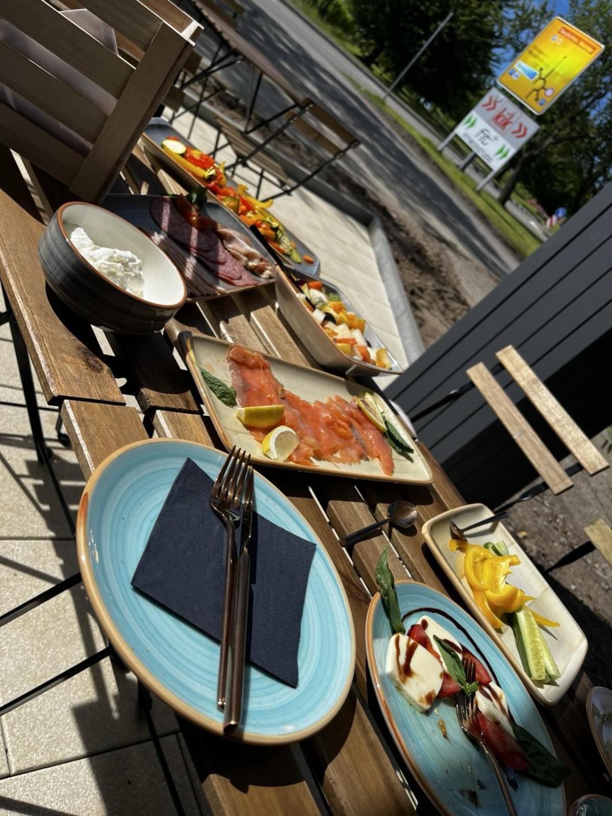 Amelie No 3 Hotel & Appartements 施伟根-莱齐腾巴赫 外观 照片